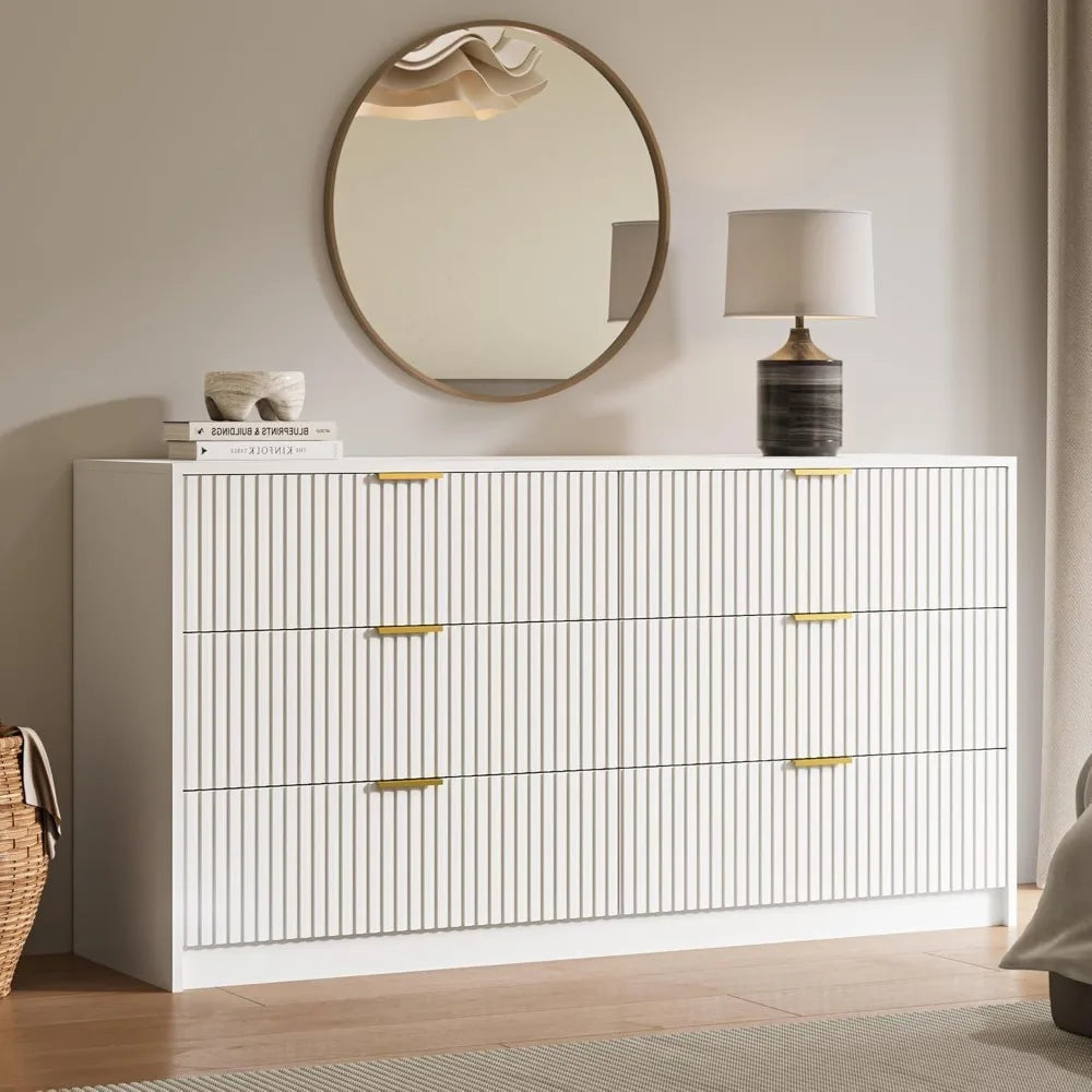 3 Piece Bedroom Set With 6 Drawer Dresser And 3 Drawer Nightstands