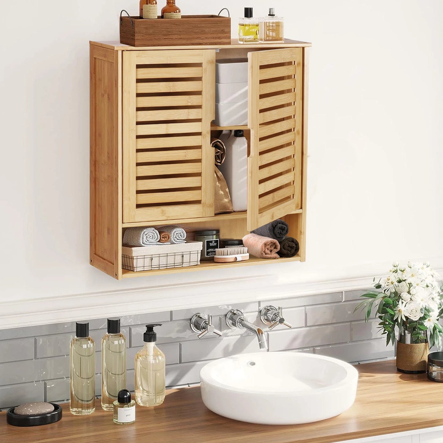 Wall Mounted Bathroom Cabinet With Adjustable Shelves And Double Doors