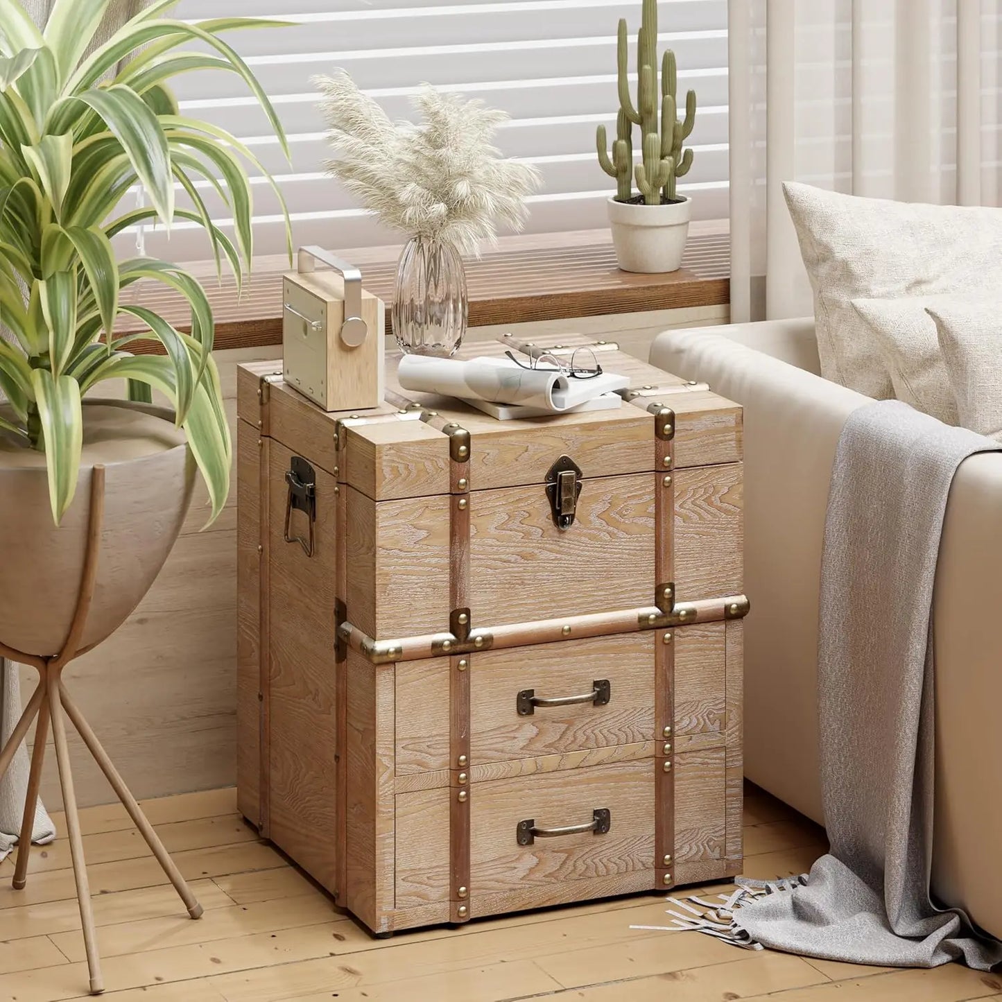 XIAOLANG Vintage Storage Chest With Buckle Hinged Top End Table