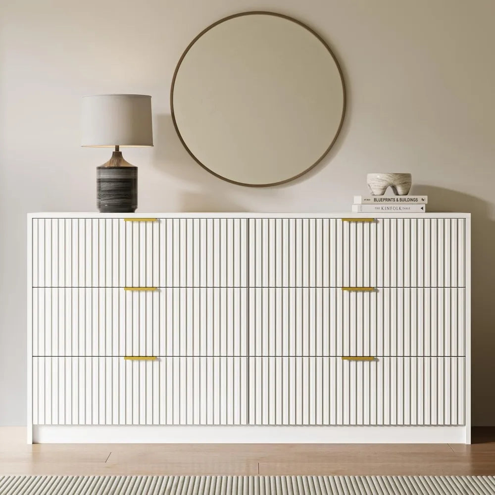 3 Piece Bedroom Set With 6 Drawer Dresser And 3 Drawer Nightstands